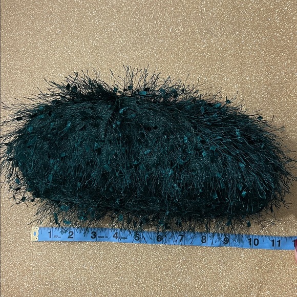 New Emerald Feather Evening Clutch - Picture 12 of 15